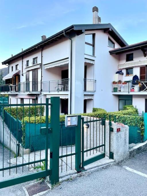 Tresa Bay House - Lugano Lake Lavena Ponte Tresa Exteriör bild